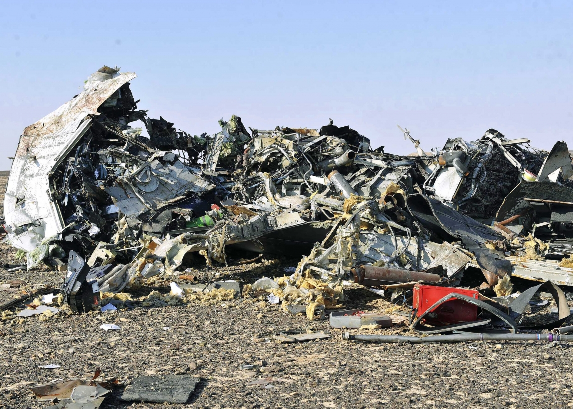 Sirdssmeldzīgi. Maza bērniņa mirstīgās atliekas atrod 8 km no aviokatastrofas vietas. VIDEO/FOTO (Attēls 0)