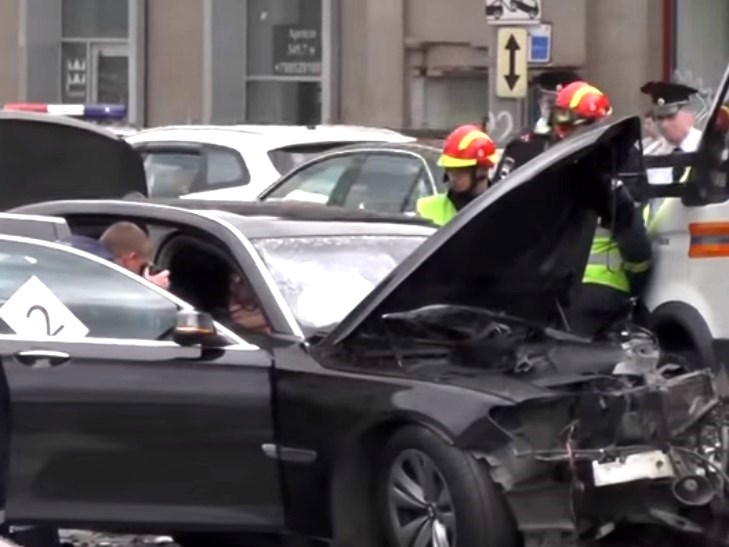 VIDEO. Smagā autokatastrofā Maskavā gājis bojā prezidenta Putina personīgais šoferis (Attēls 2)