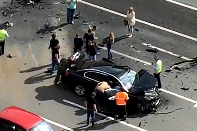 VIDEO. Smagā autokatastrofā Maskavā gājis bojā prezidenta Putina personīgais šoferis (Attēls 3)