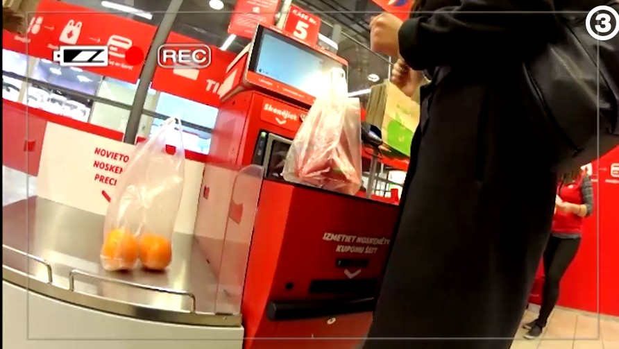 Raidījums atmasko, kā Rimi pašapkalpošanas kasēs apkrāpj pircējus (Attēls 1)