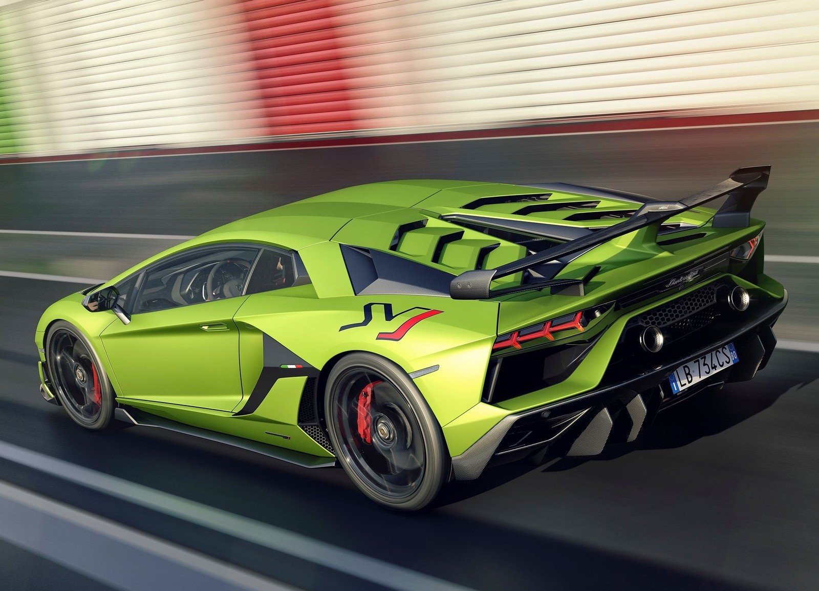 Izstādē Auto 2019 visātrākais Lamborghini pasaulē un citi ekskluzīvi spēkrati (Attēls 1)