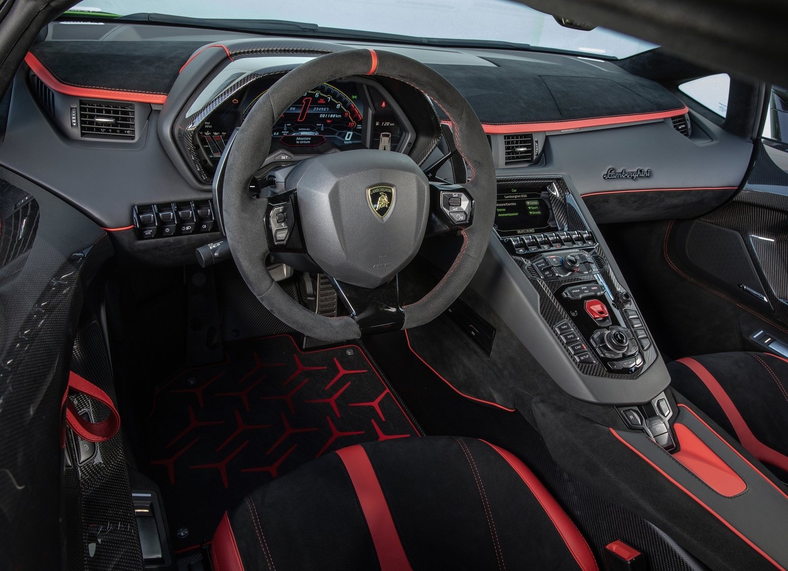 Izstādē Auto 2019 visātrākais Lamborghini pasaulē un citi ekskluzīvi spēkrati (Attēls 2)