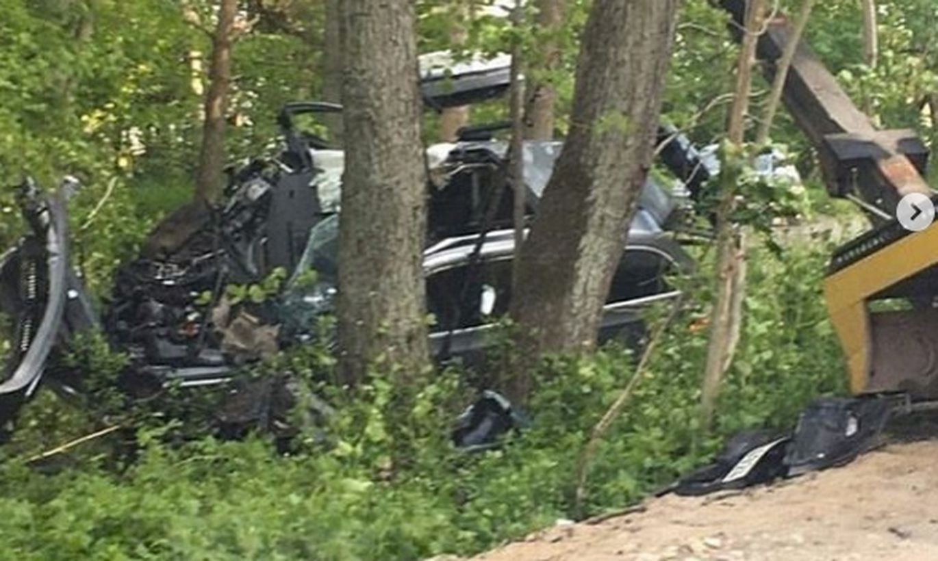 Bez tiesībām un alkohola reibumā. Autokatastrofā mirst 15 gadus vecā Elīna. Liepāja publisko meitenes foto un iespējamā slepkavas vārdu (Attēls 2)