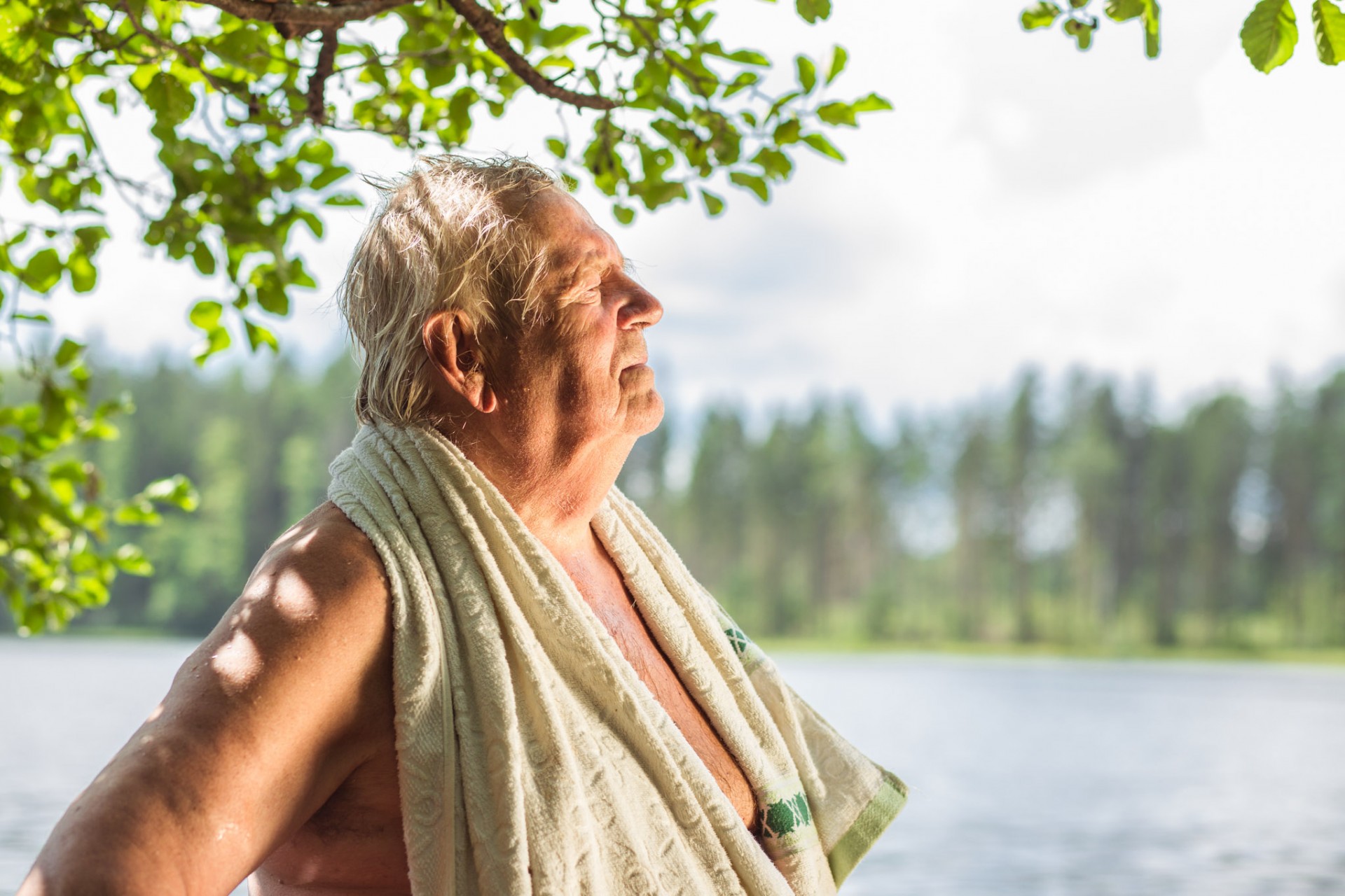 Slavenība: Nevakcinētajiem pensionāriem jāatņem pensijas! (Attēls 0)