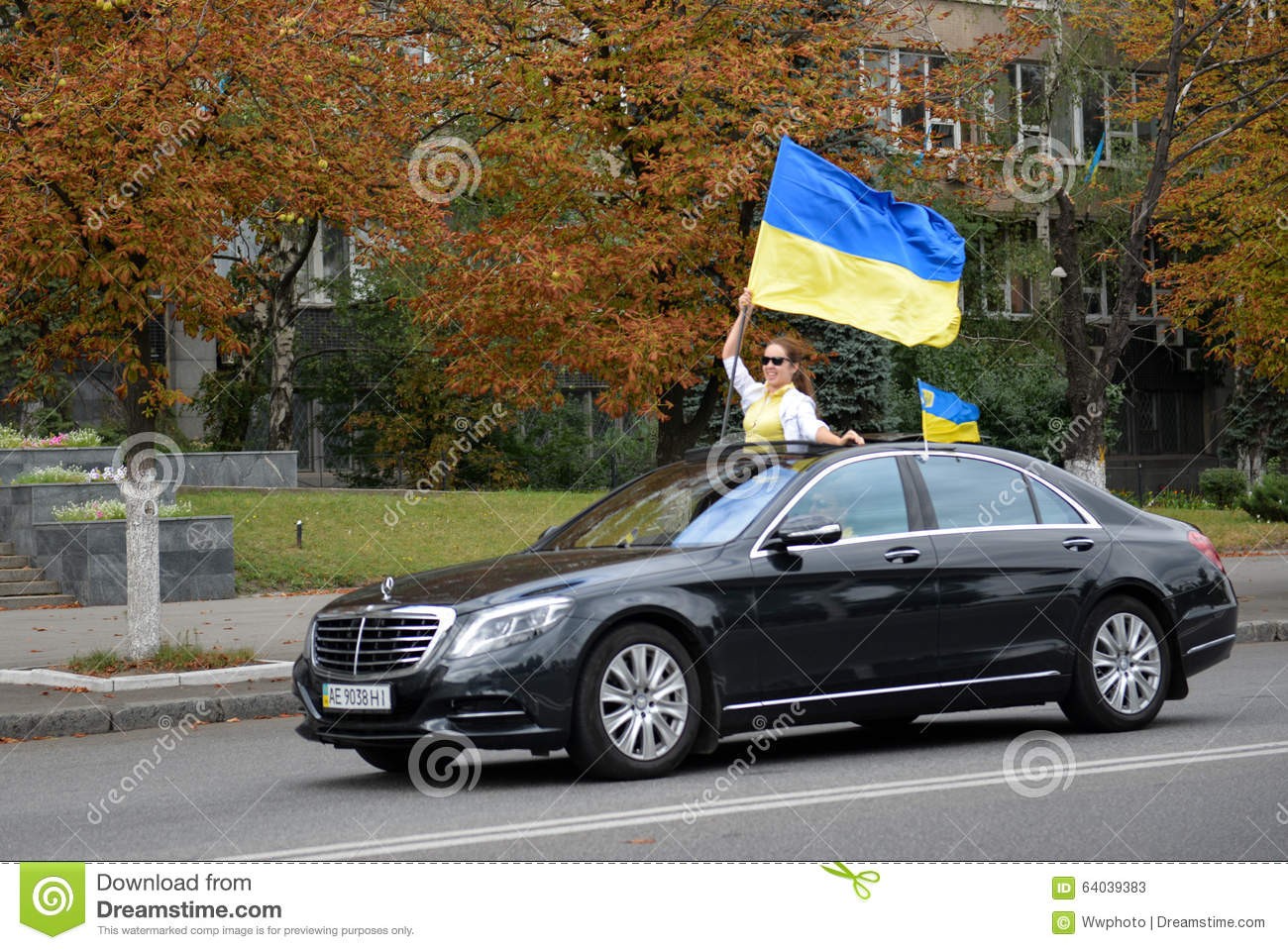 Šovakar notiek auto Brīvības brauciens ar Ukrainas karogiem gar Krievijas vēstniecību. Aicināti visi! (Attēls 0)