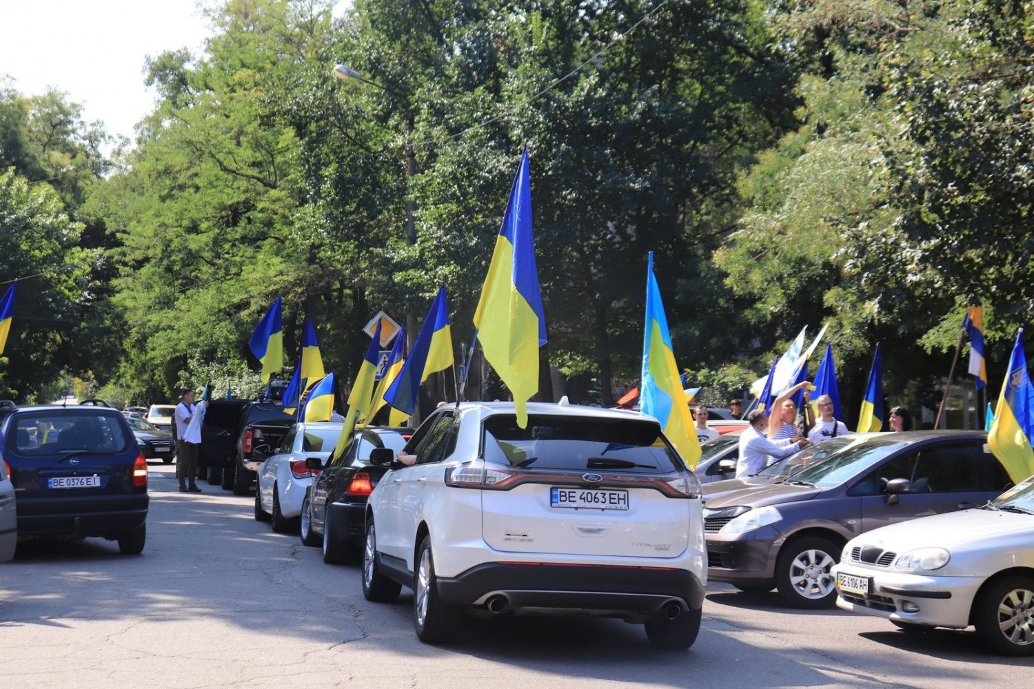 Šovakar notiek auto Brīvības brauciens ar Ukrainas karogiem gar Krievijas vēstniecību. Aicināti visi! (Attēls 1)