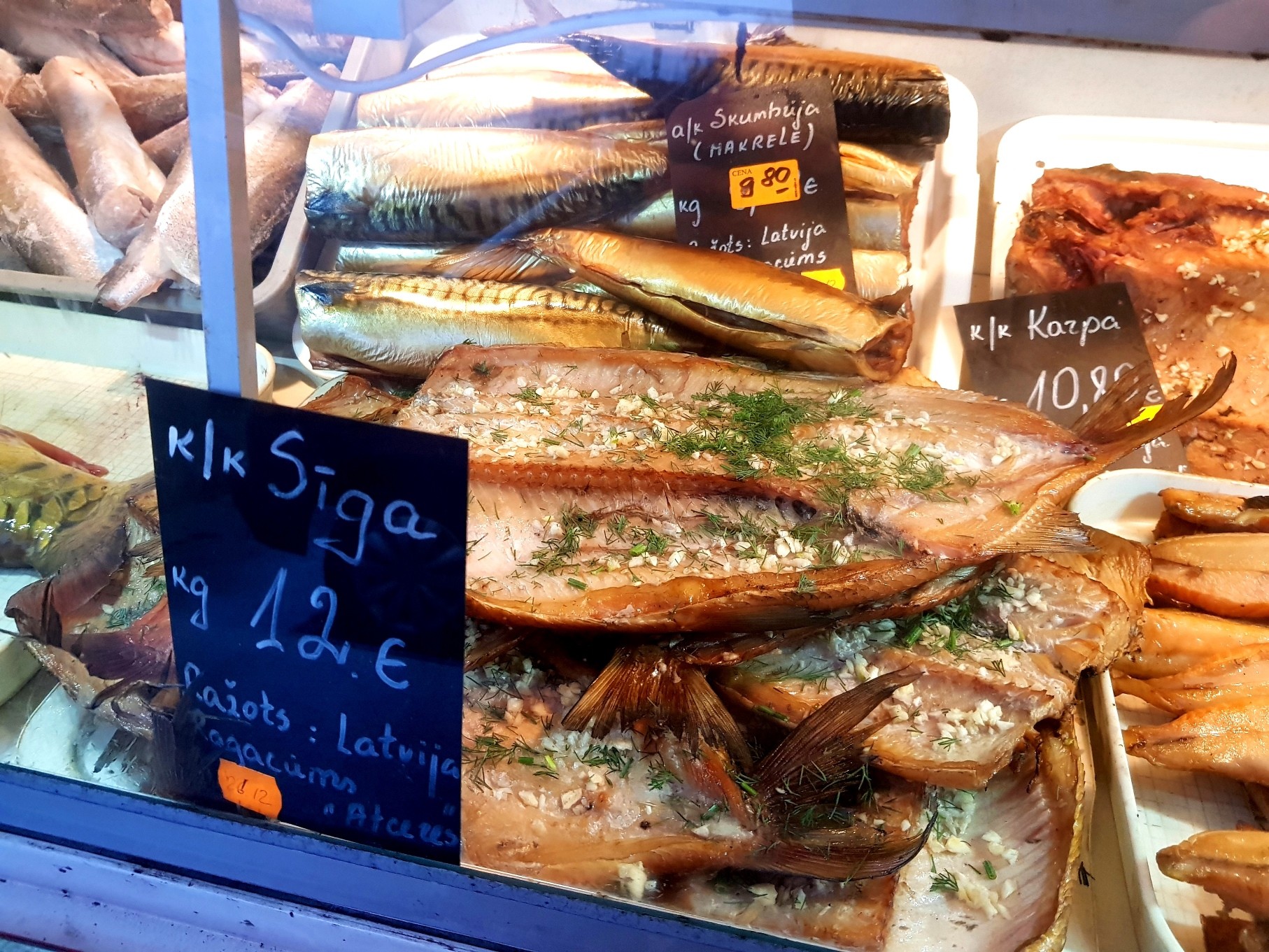 Ņamm, ņamm! Kur Rīgā nopirkt Latvijā ražotas garšīgas zivtiņas par pieņemamām cenām?  (Attēls 1)