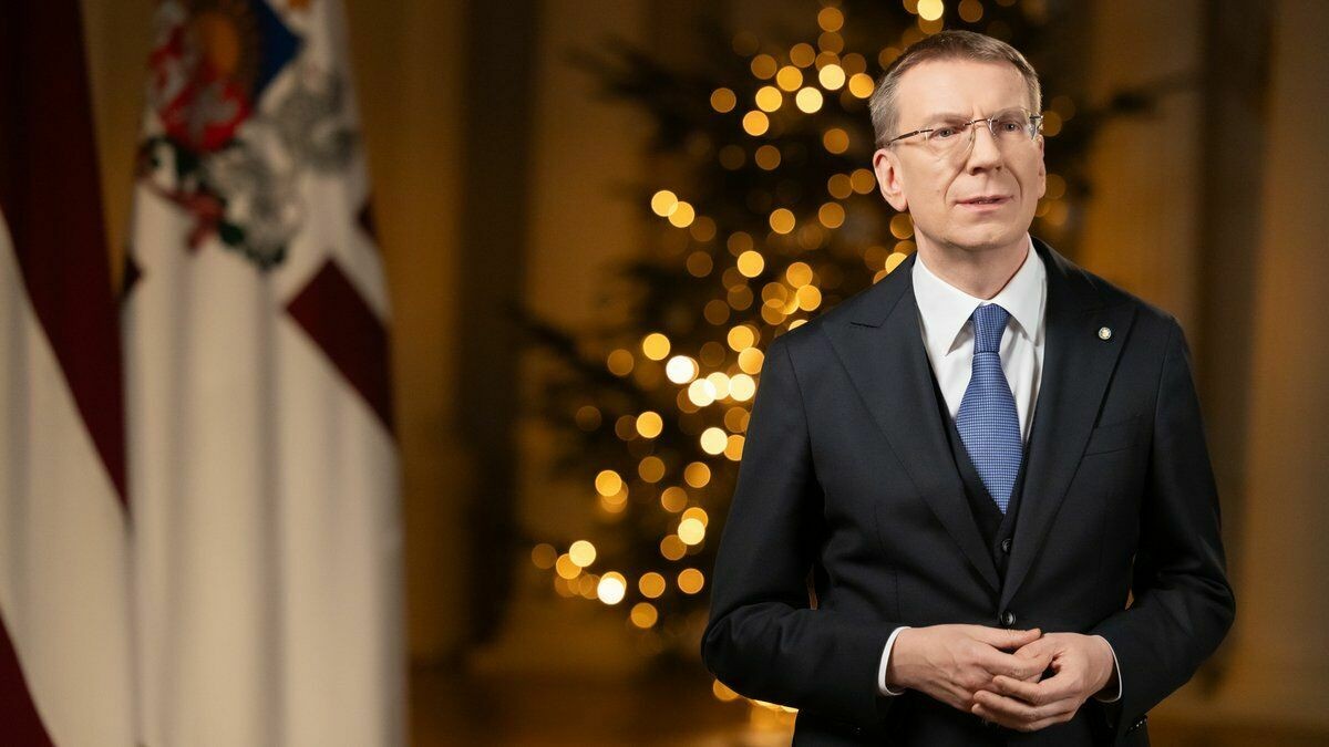 Kritizēts par pīrādziņiem un par "katram savu Latviju". Valsts prezidenta Edgara Rinkēviča uzruna gadumijā 2024 (Attēls 1)