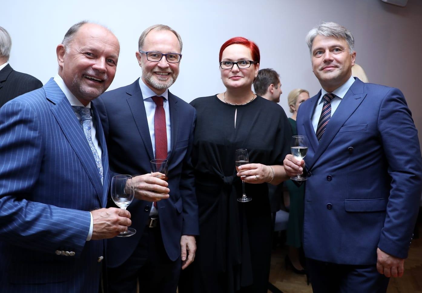 Nožēlojami un šokējoši! Jansons atzīst savu nodzeršanos. Alga 94 tūkstoši EUR gadā no mūsu nodokļu maksātāju naudas (Attēls 2)