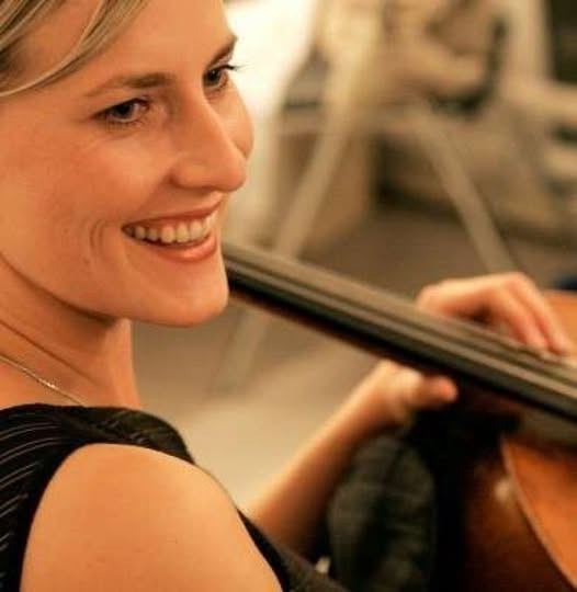 Pāragri mūžībā aizsaukta šarmantā latviešu mūziķe Marta Sudraba (Attēls 2)