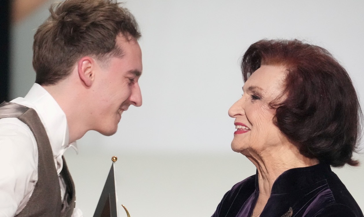 Palīdzēsim arī mēs! Latvijas vadošie mākslinieki sadodas rokās, lai palīdzētu glābt izcilā Valmieras teātra aktiera Aigara Vilima dzīvību (Attēls 3)