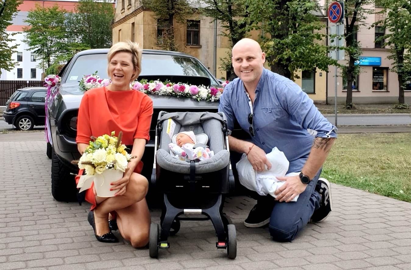 FOTO: Pēc smagas autokatastrofas un ilgstošas pārvietošanās ar kruķiem. Andris Kulbergs būs jaunais Latvijas premjerministrs (Attēls 3)