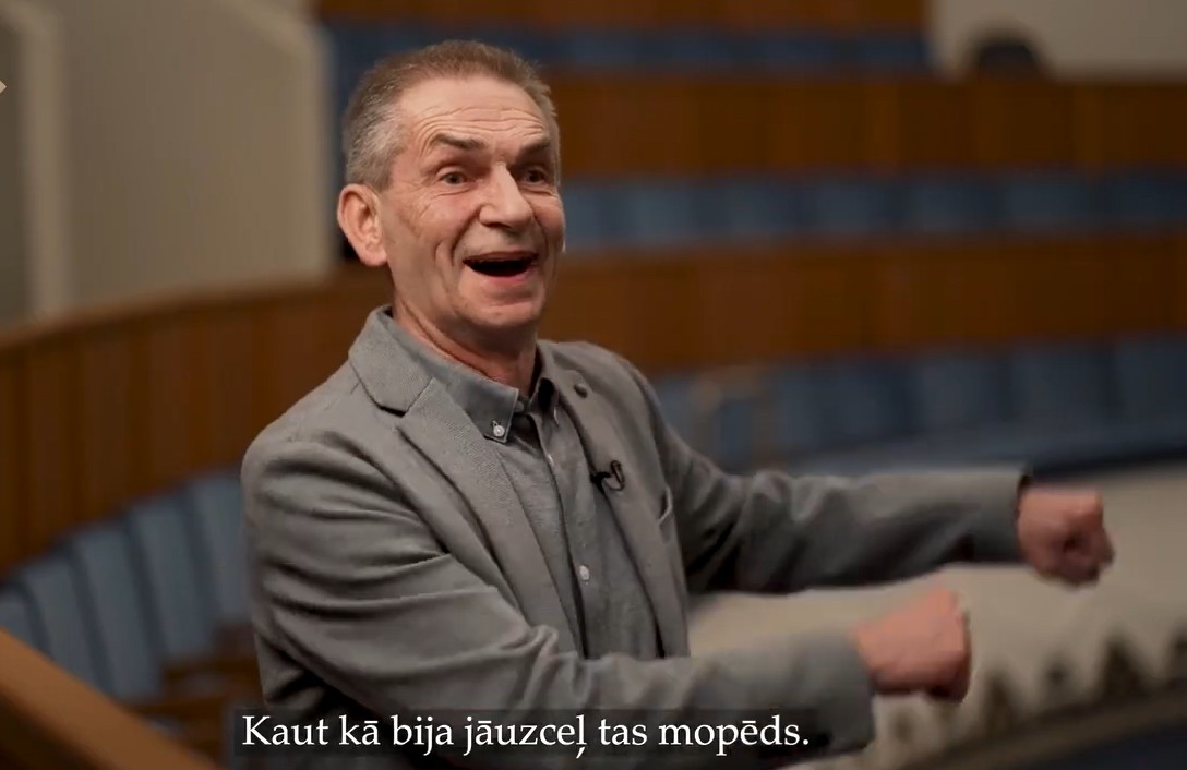 Negaidīti mūžības ceļos devies izcilais latviešu teātra un kino aktieris, TV ētera personība Enriko Avots (Attēls 0)